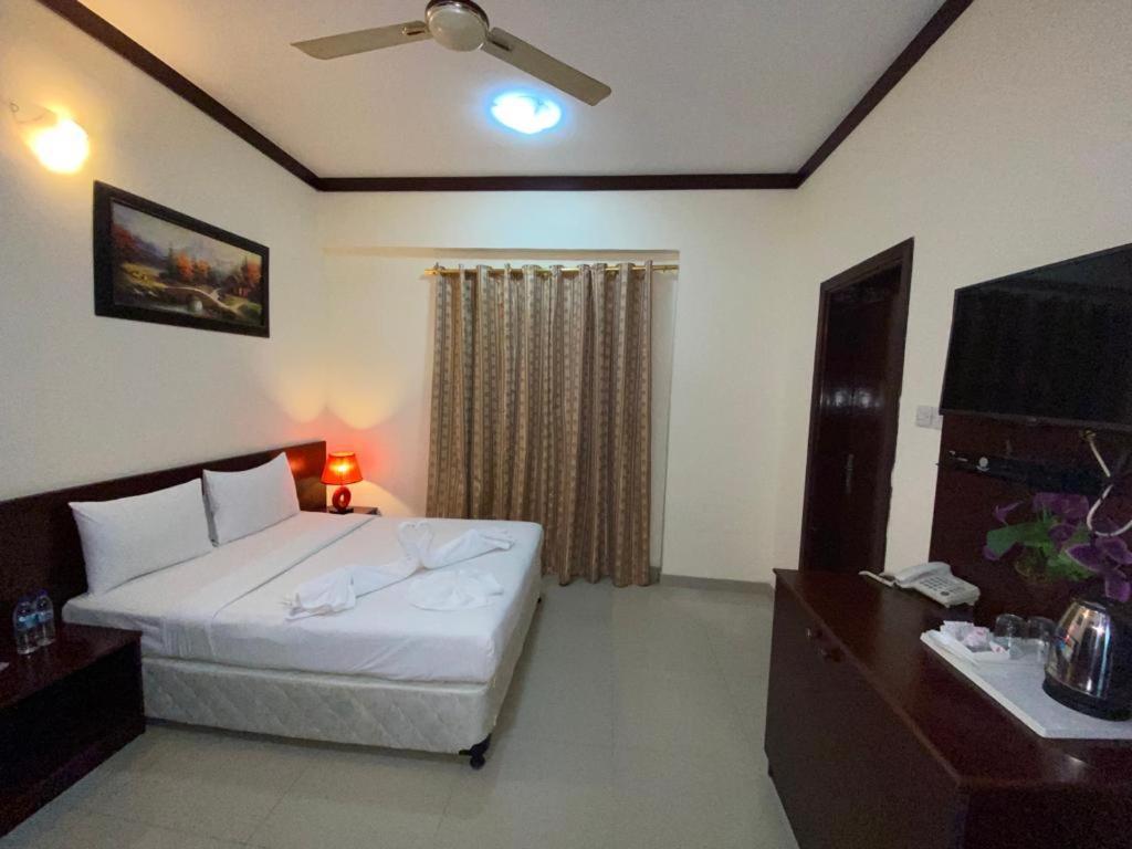 Savoy Grand Hotel Apartments Muscat Exterior photo