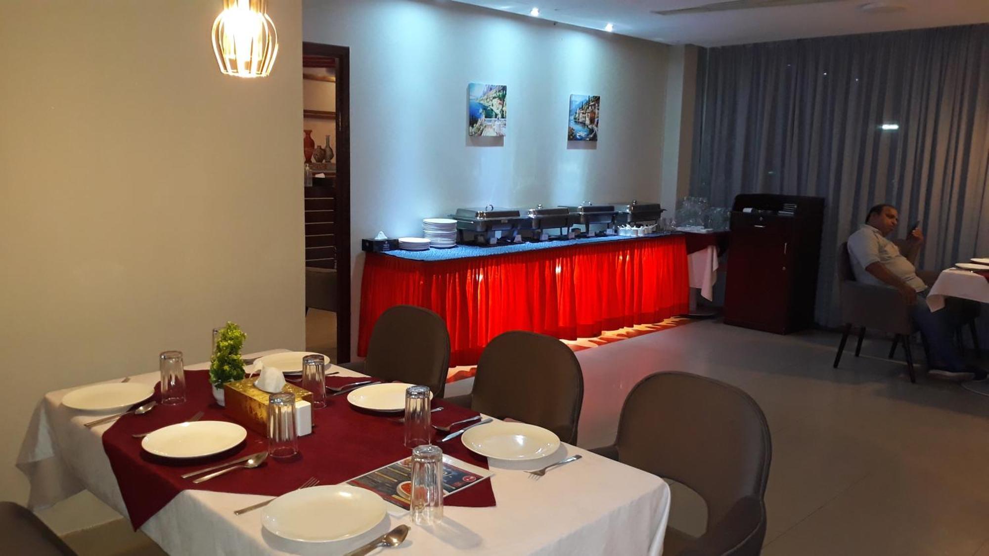 Savoy Grand Hotel Apartments Muscat Exterior photo
